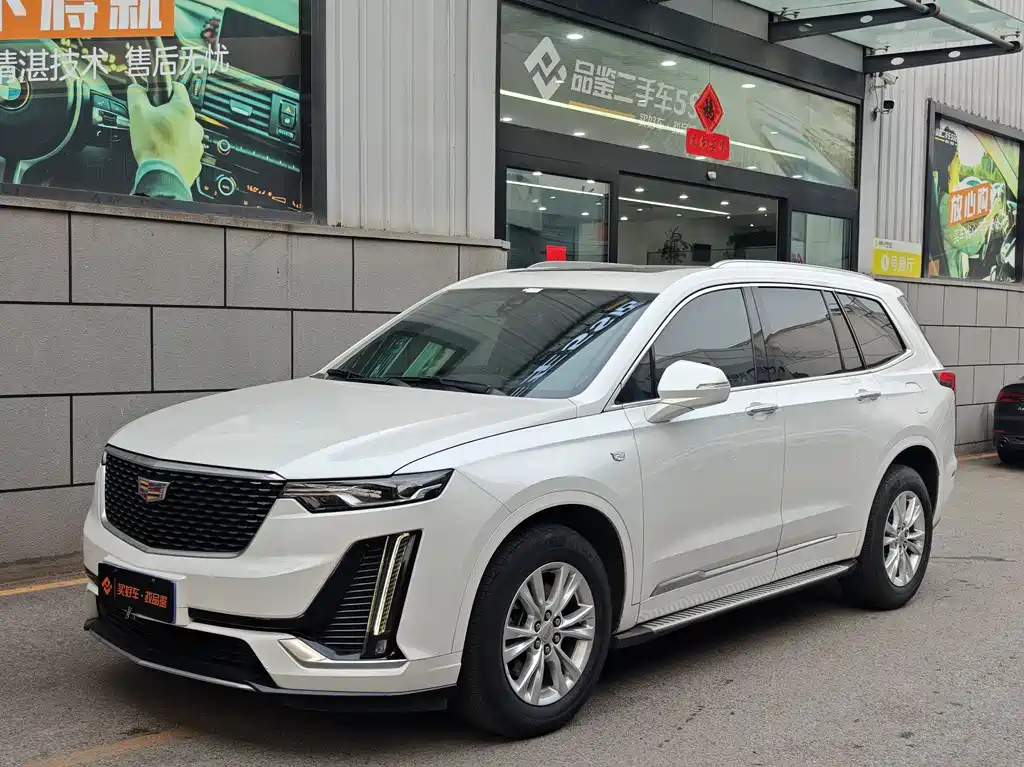 Cadillac XT6 2021