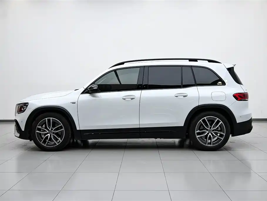 Mercedes-Benz GLB AMG 2023
