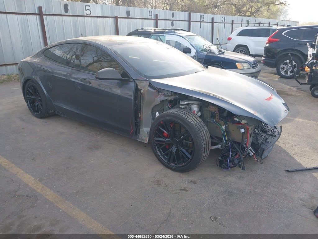 Tesla Model S 2021
