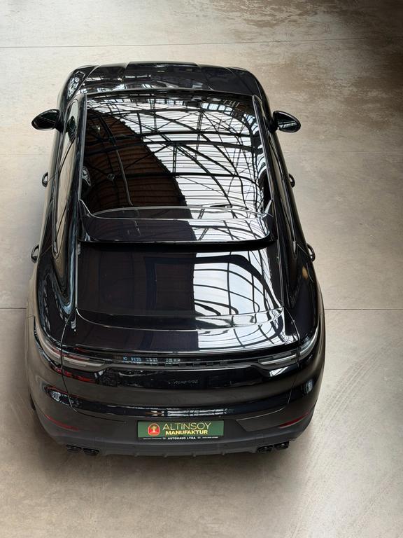 Porsche Cayenne 2022