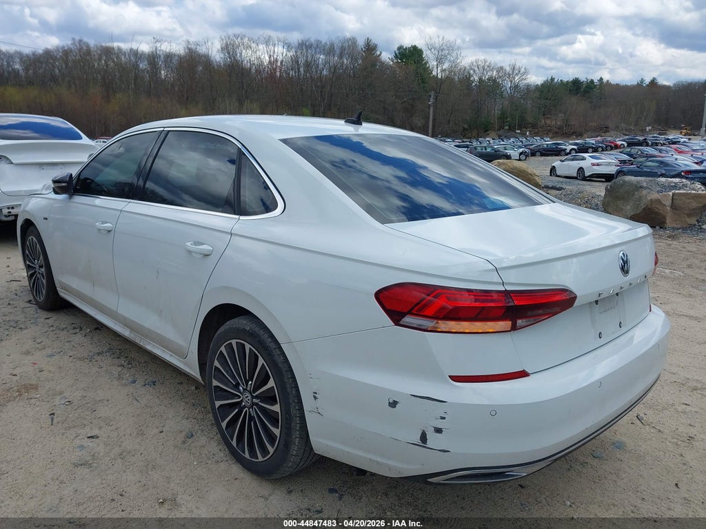 Volkswagen Passat 2022