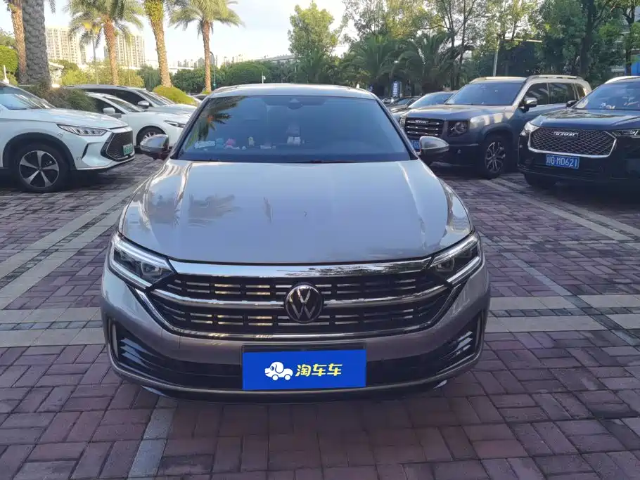 Volkswagen Sagitar 2023