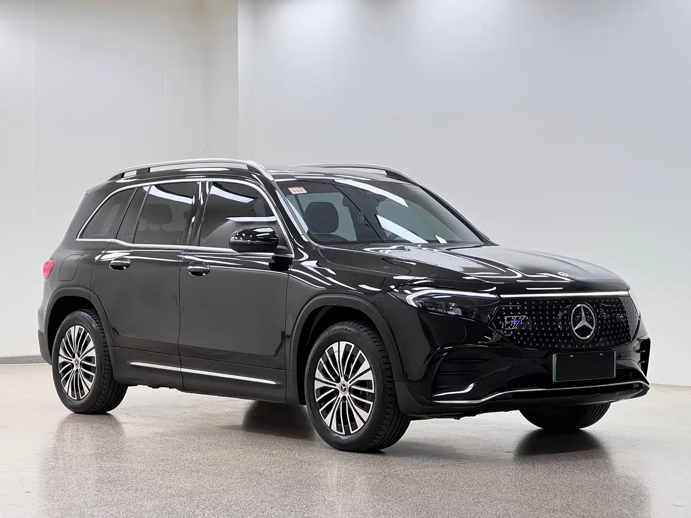 Mercedes-Benz EQB 2024
