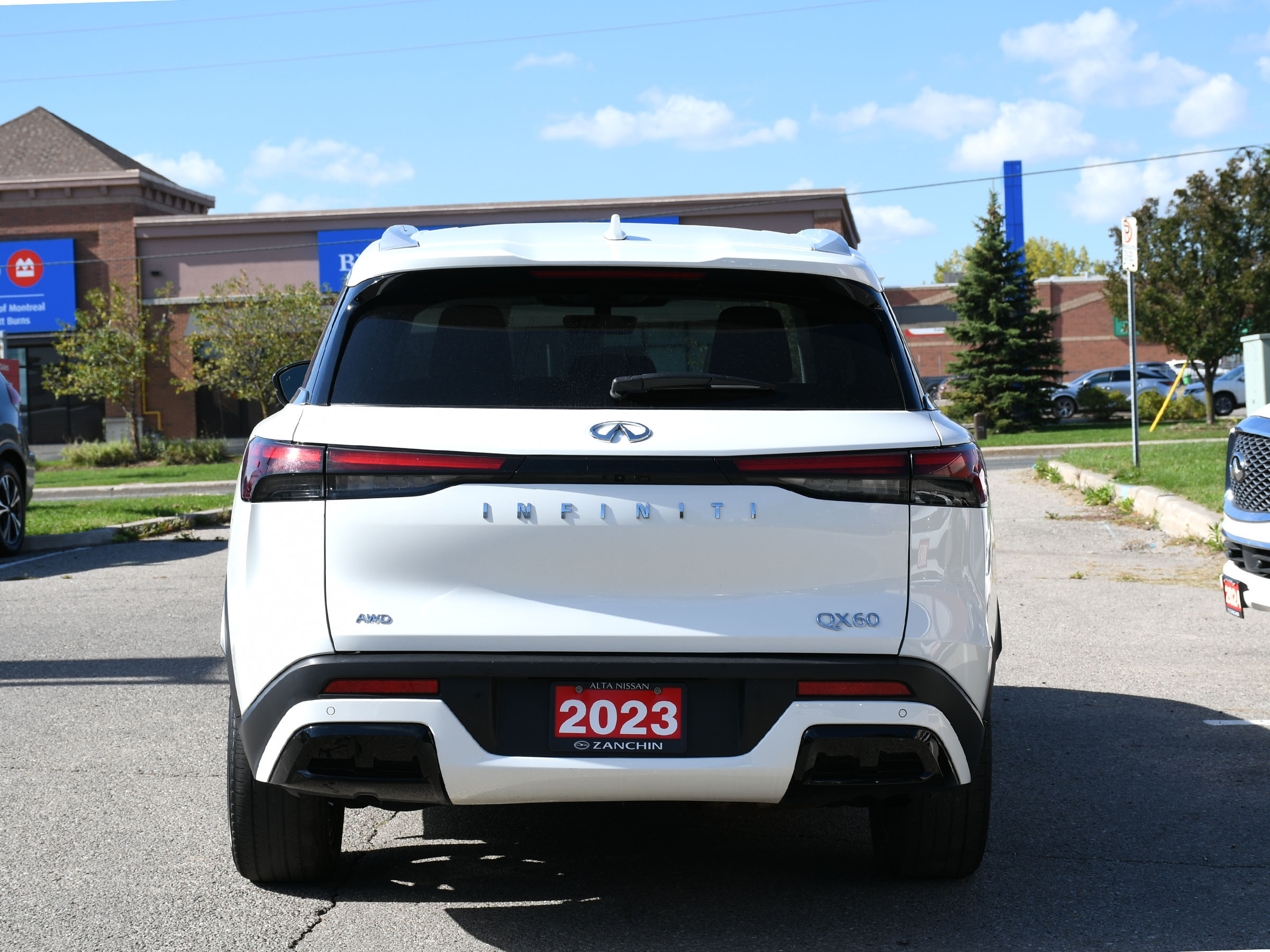Infiniti QX60 2023