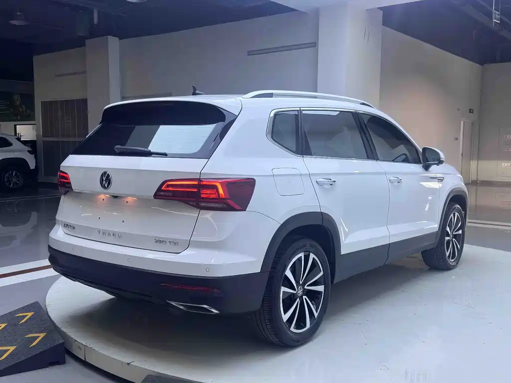 Volkswagen Tharu 2021