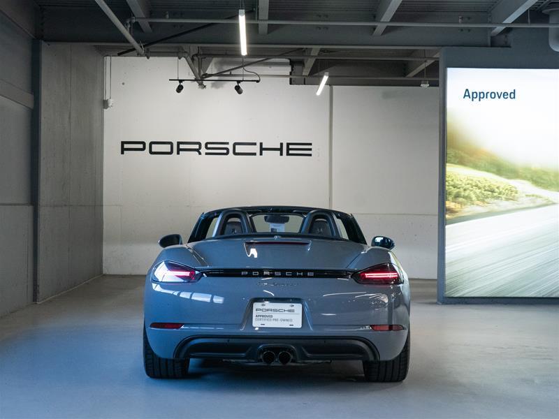 Porsche Boxster 2024