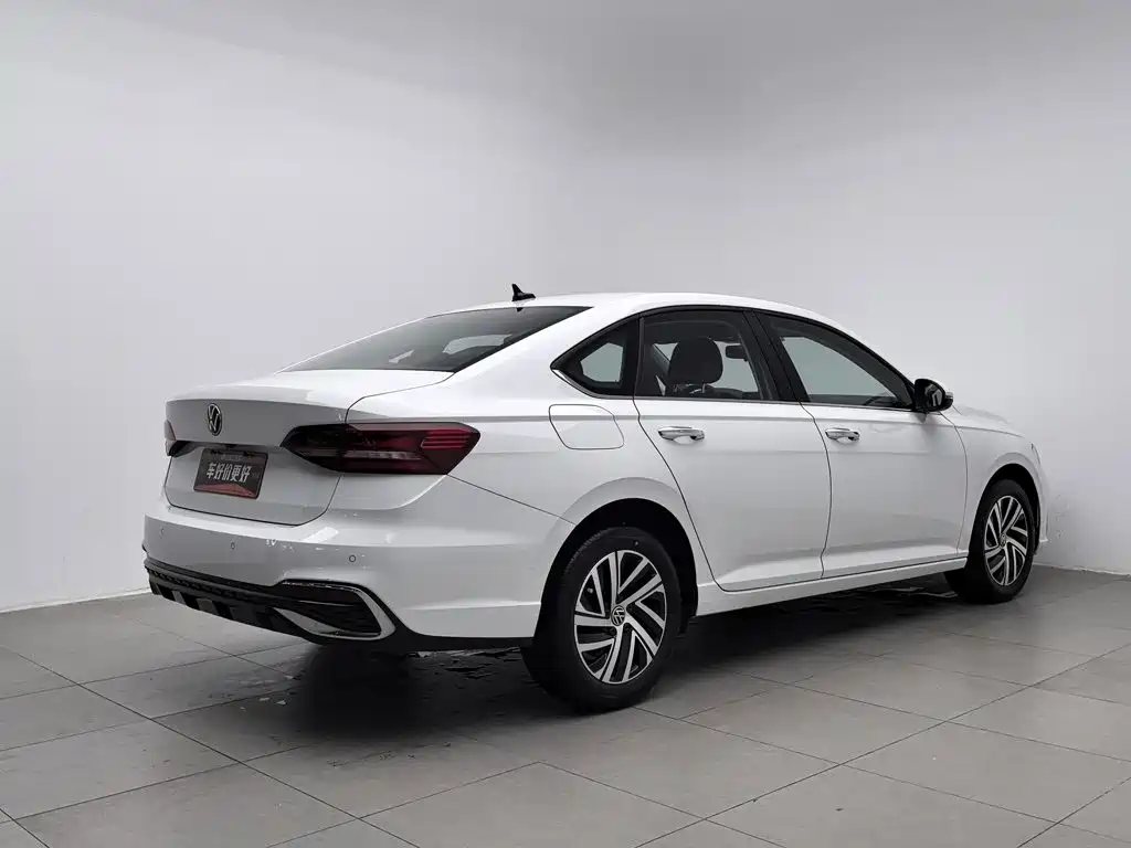 Volkswagen Lavida 2024