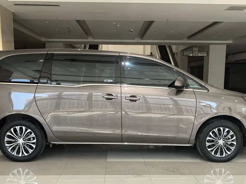 Buick GL8 2023