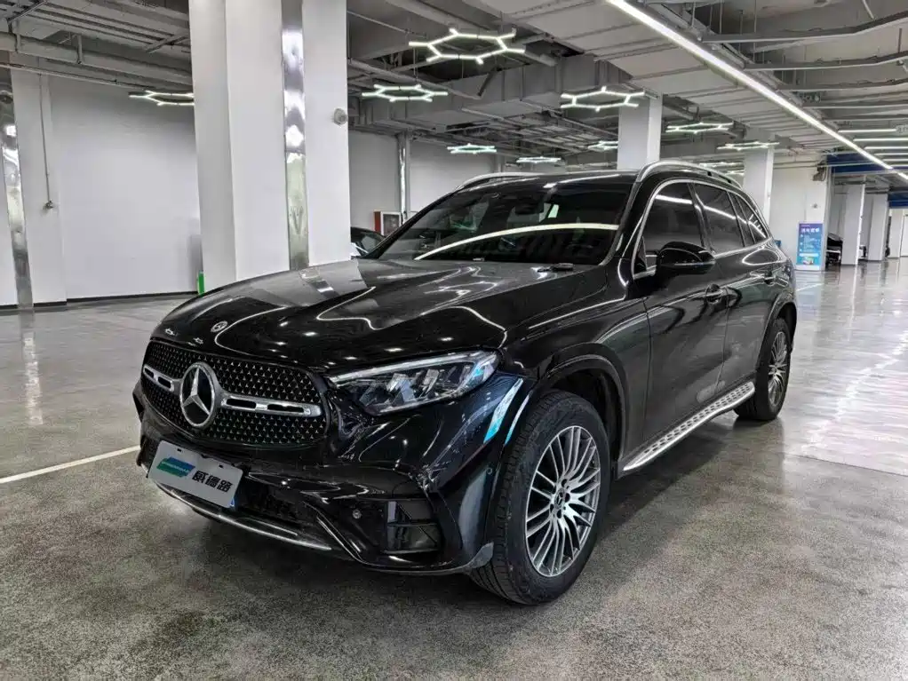 Mercedes-Benz GLC 2023
