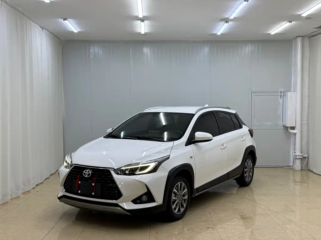 Toyota Yaris 2023