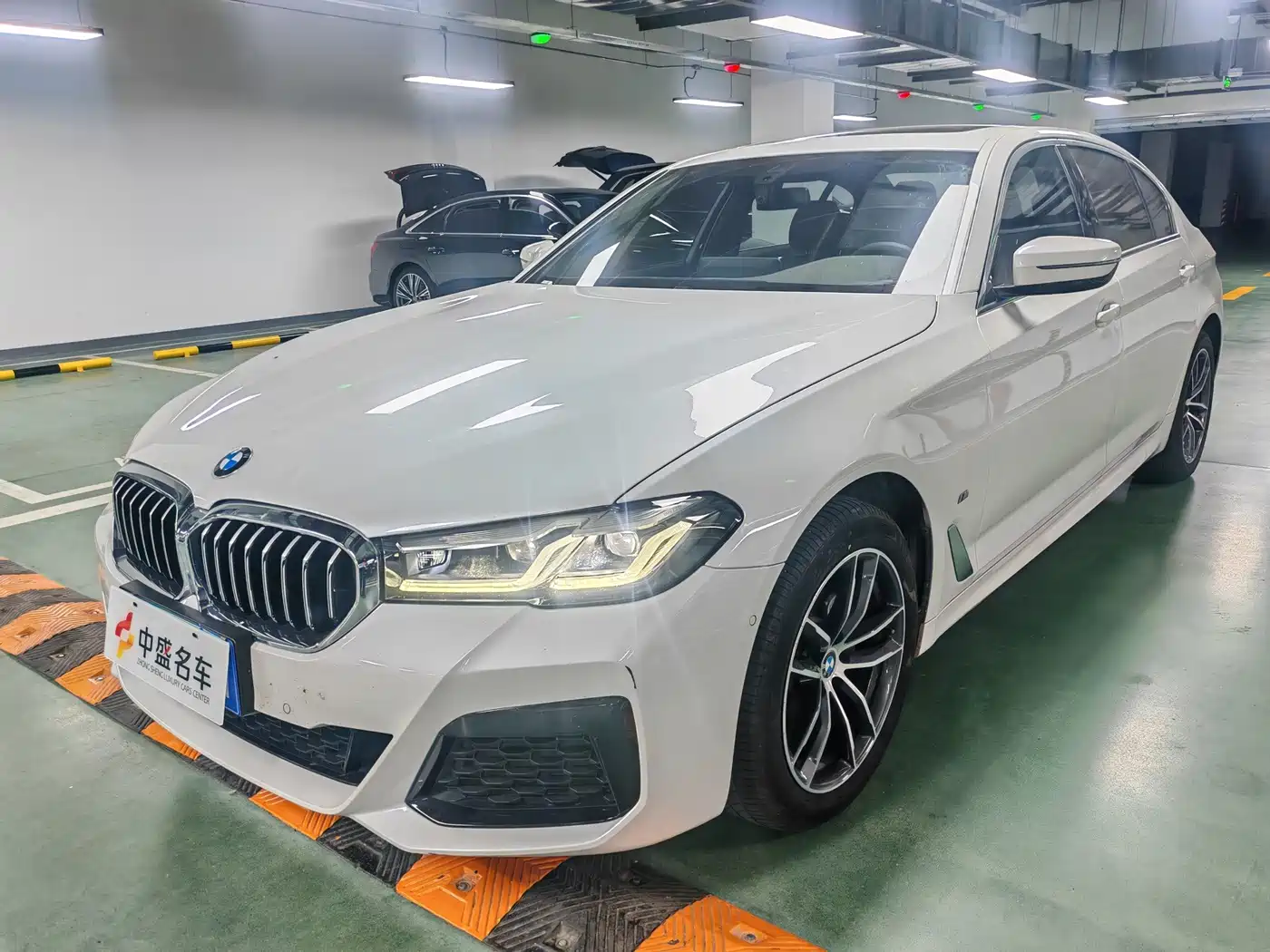 BMW 5 серии 2023