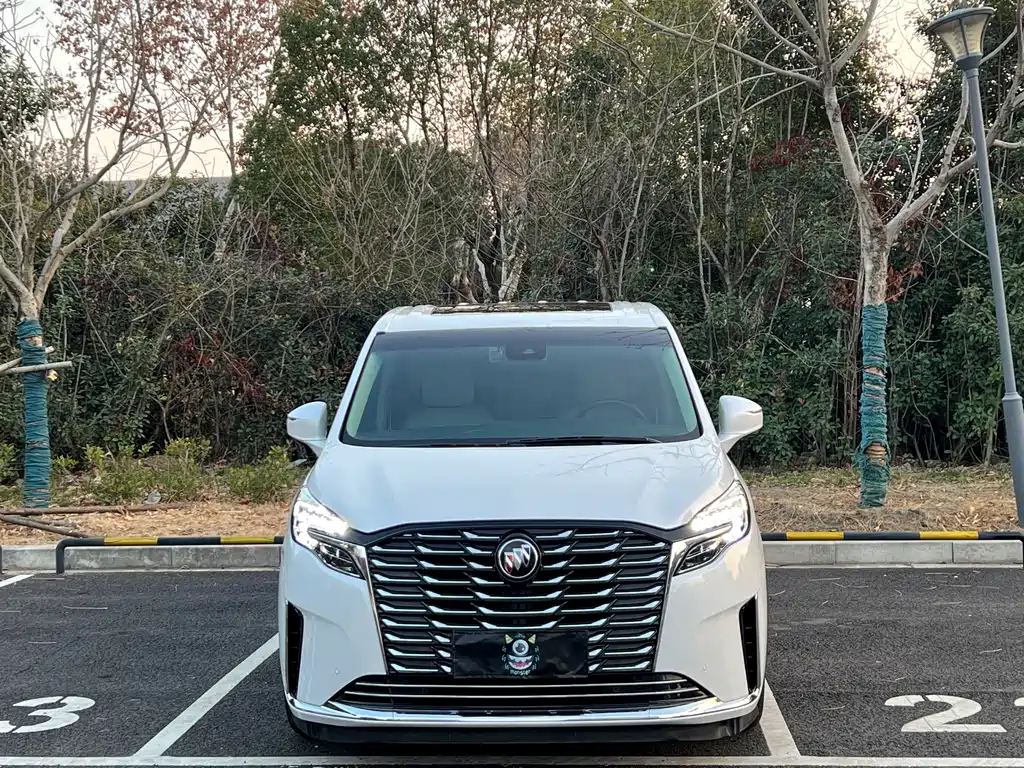 Buick GL8 2024