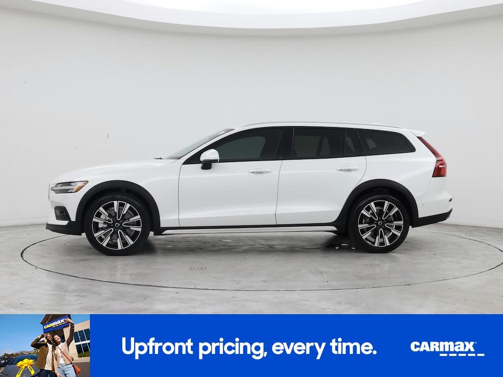 Volvo V60 Cross Country 2026