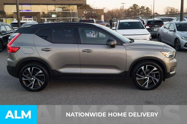 Volvo XC40 2022