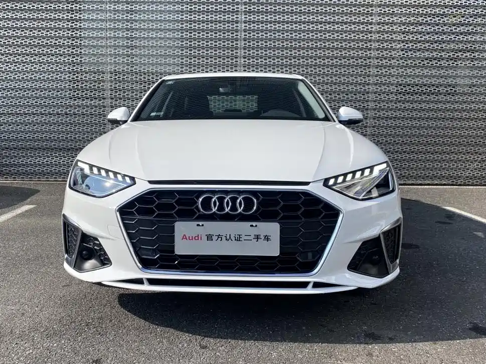 Audi A4 2022
