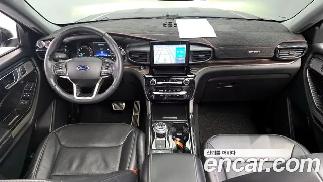 Ford Explorer 2021