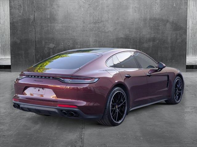 Porsche Panamera 2022