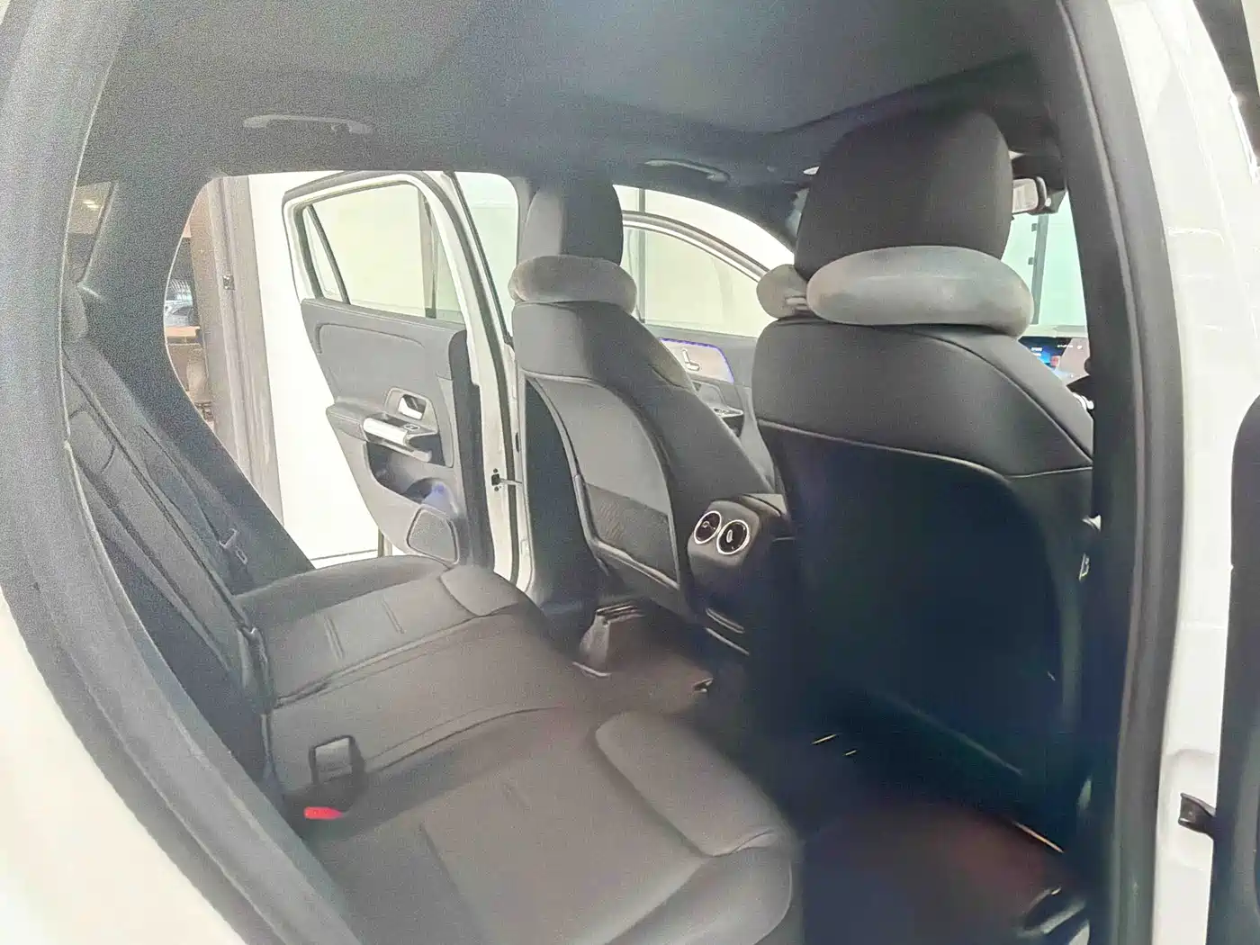 Mercedes-Benz GLA 2023