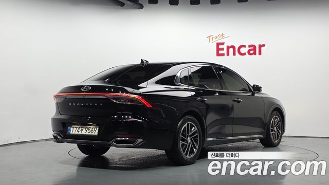 Hyundai Grandeur 2021