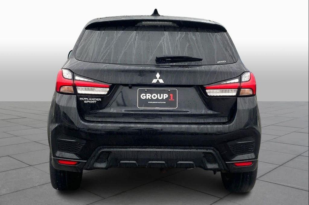 Mitsubishi Outlander Sport 2024