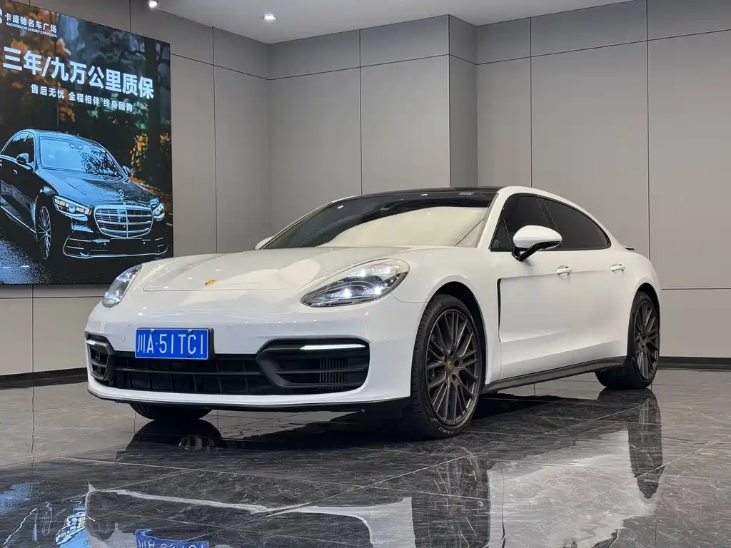 Porsche Panamera 2024