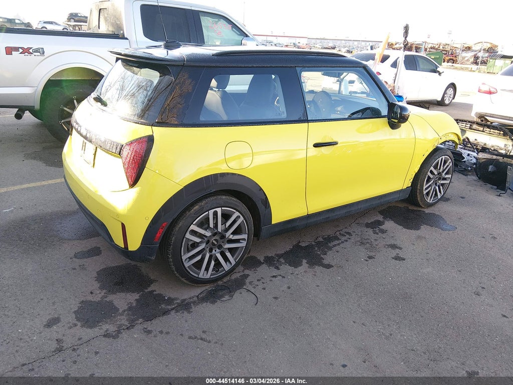 Mini Hardtop 2025