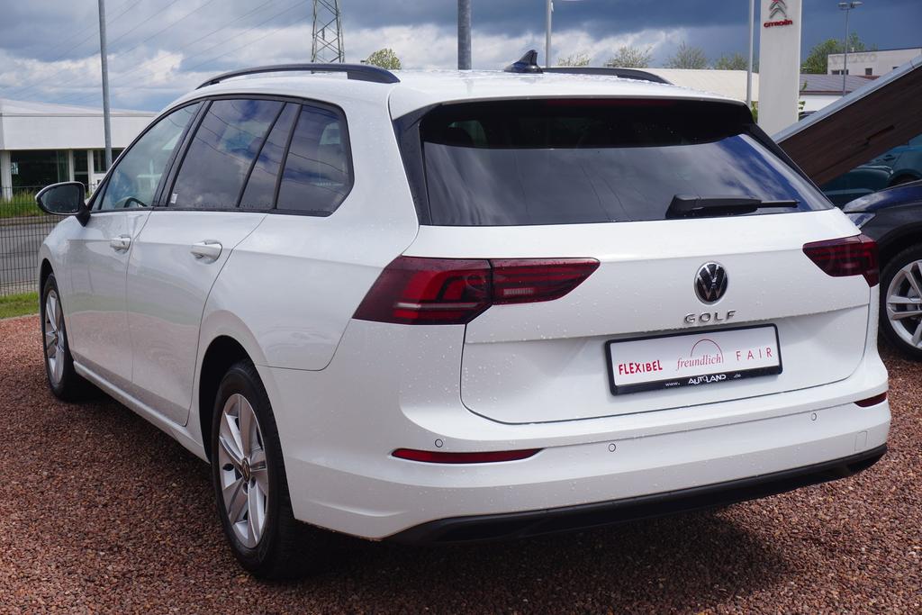 Volkswagen Golf 2025