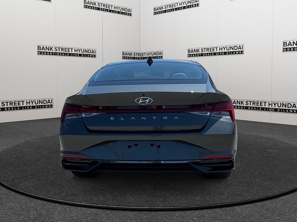 Hyundai Elantra 2023