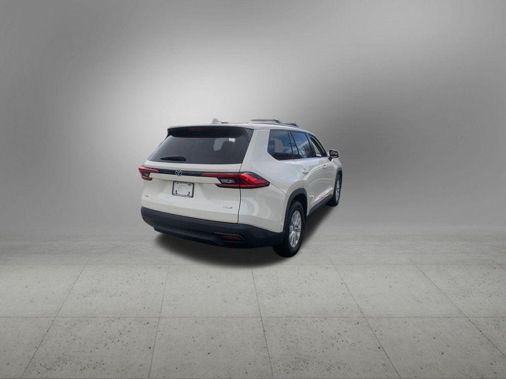 Toyota Grand Highlander 2024