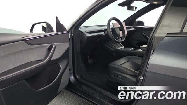 Tesla Model Y 2026