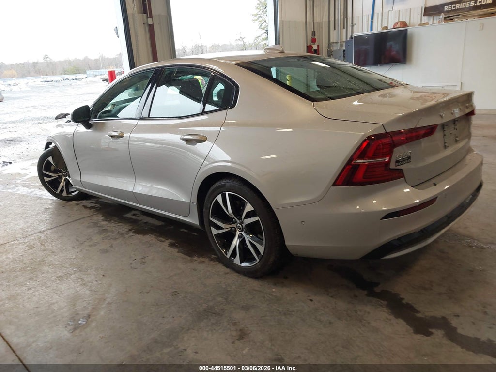 Volvo S60 2024