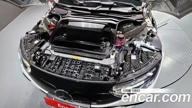 Mercedes-Benz EQE 2023