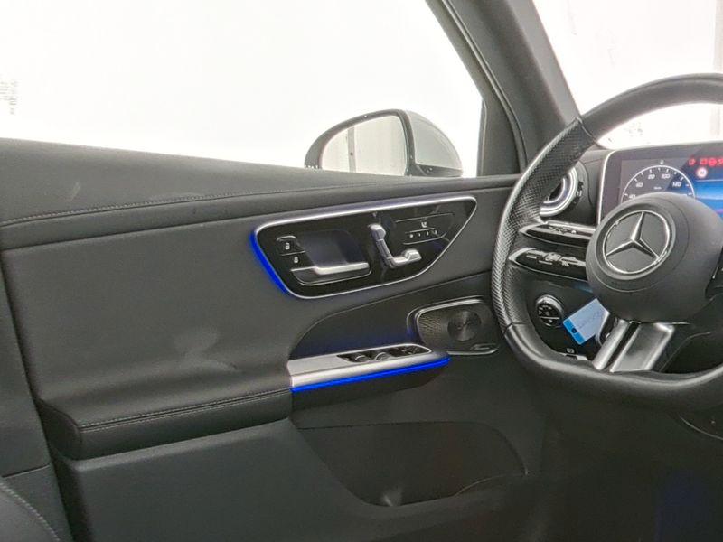 Mercedes-Benz GLC 300 2024