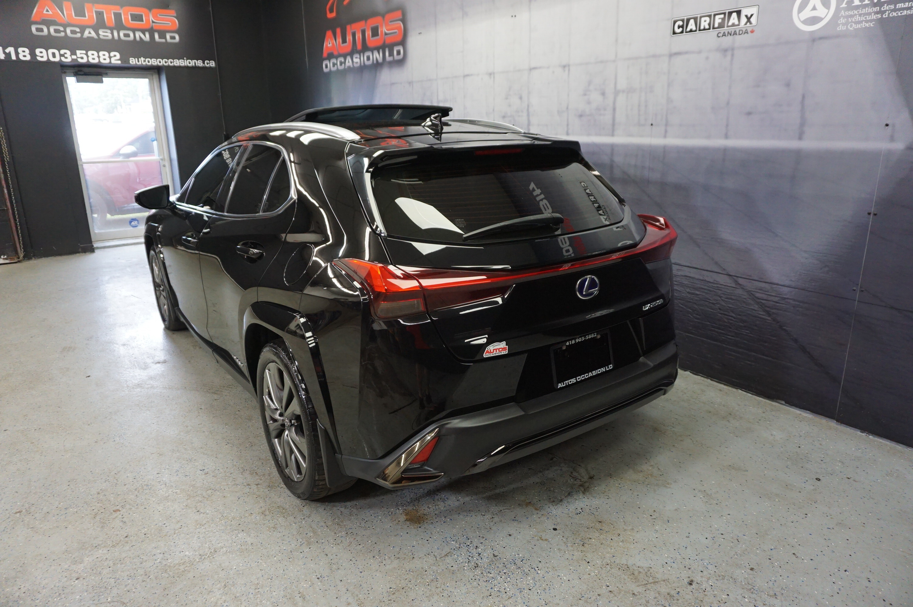 Lexus UX 2022
