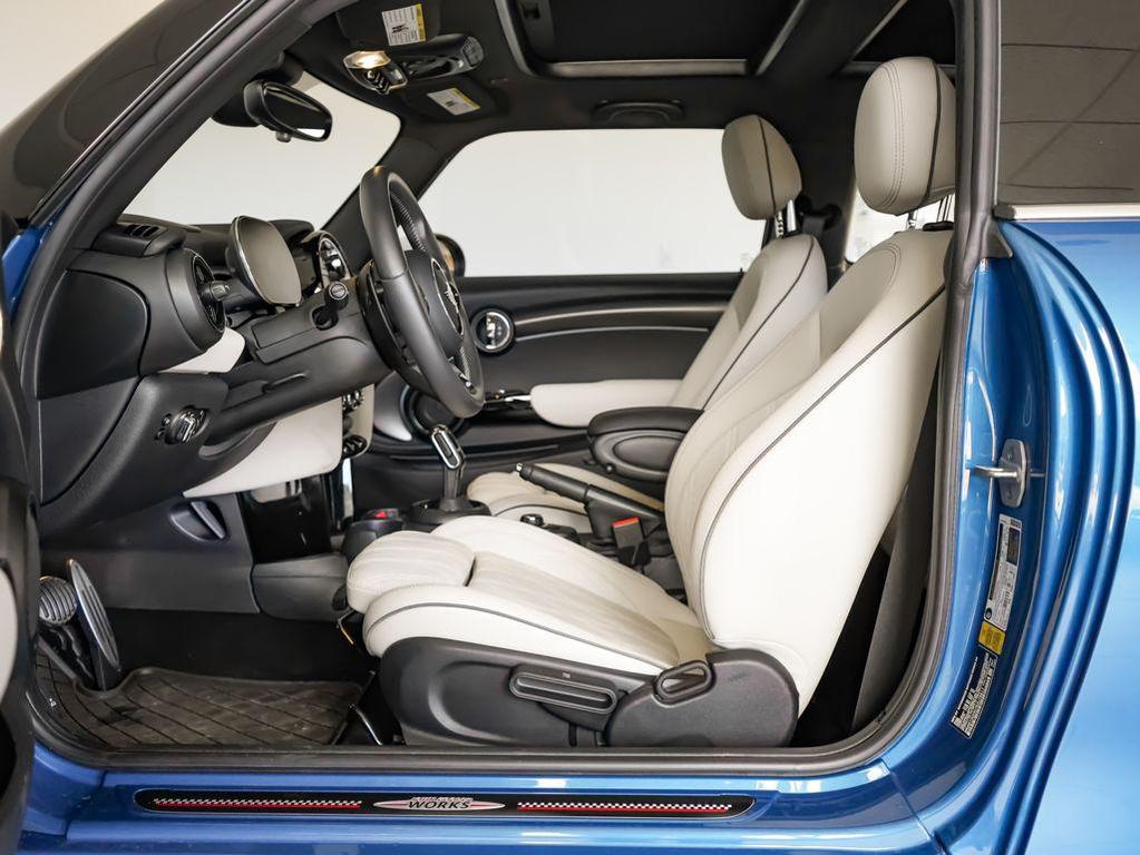 Mini Hardtop 2024