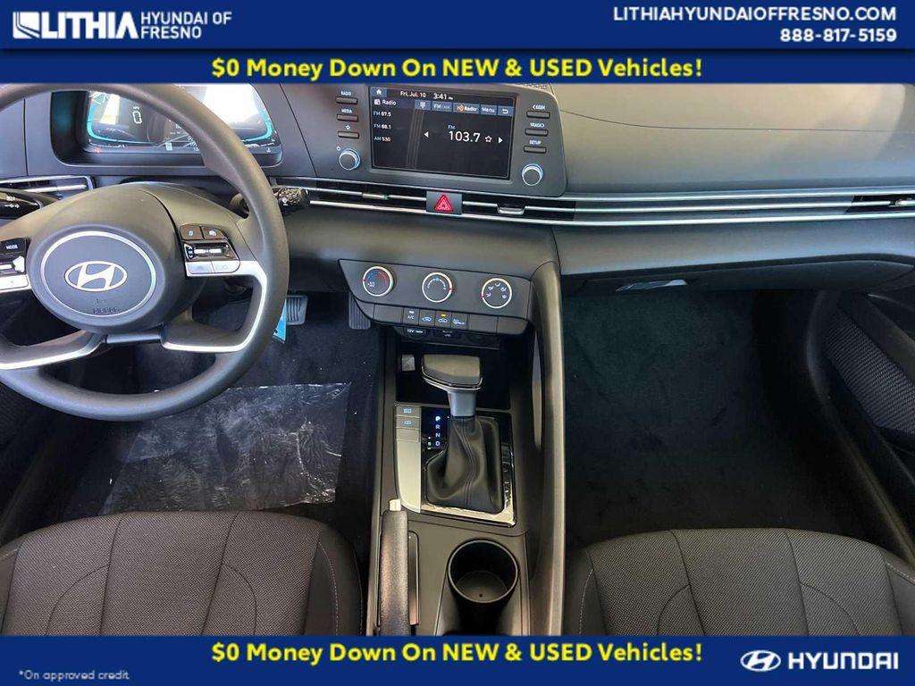Hyundai Elantra 2026