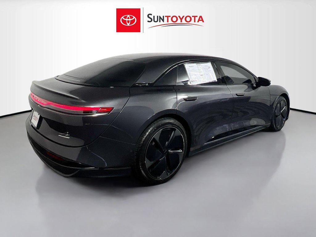 Lucid Air 2024