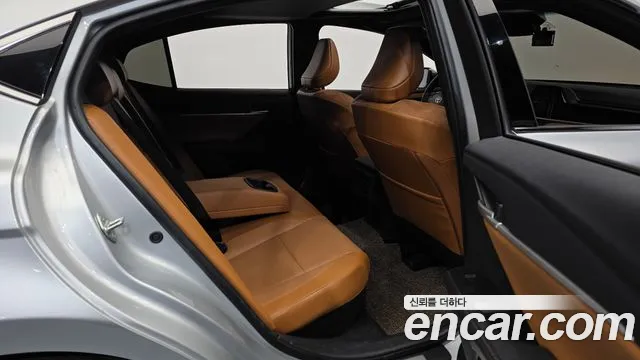 Toyota Camry 2024