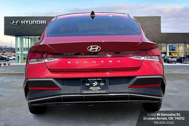 Hyundai Elantra 2024