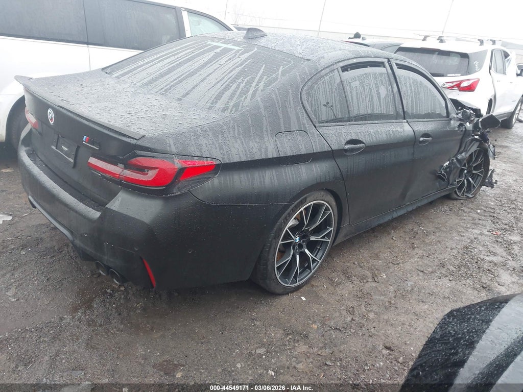 BMW M5 2021