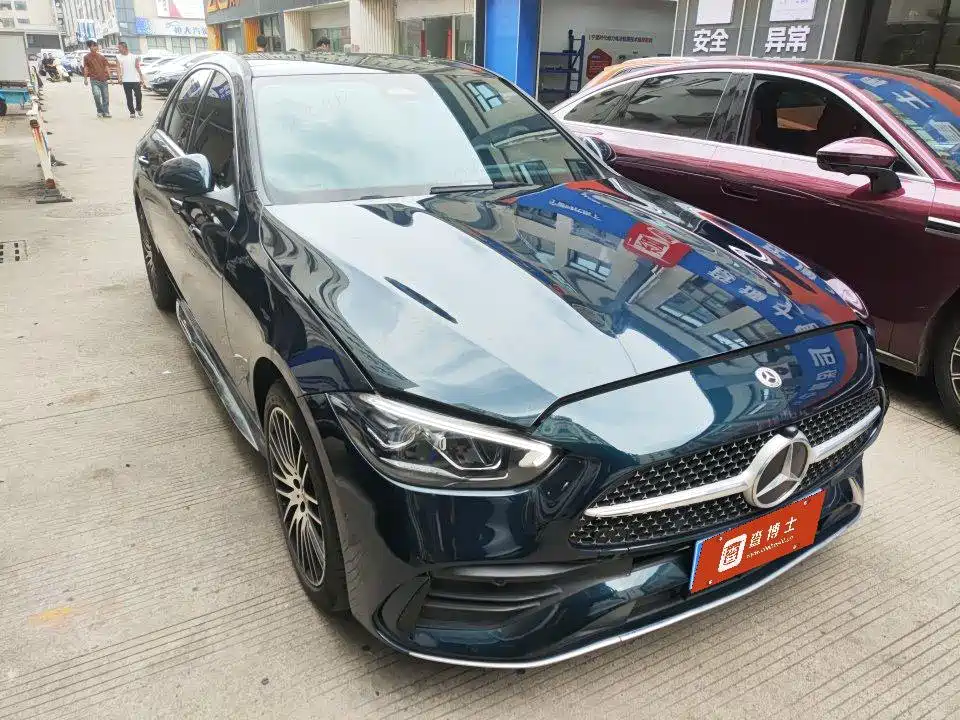 Mercedes-Benz C-Класс 2024