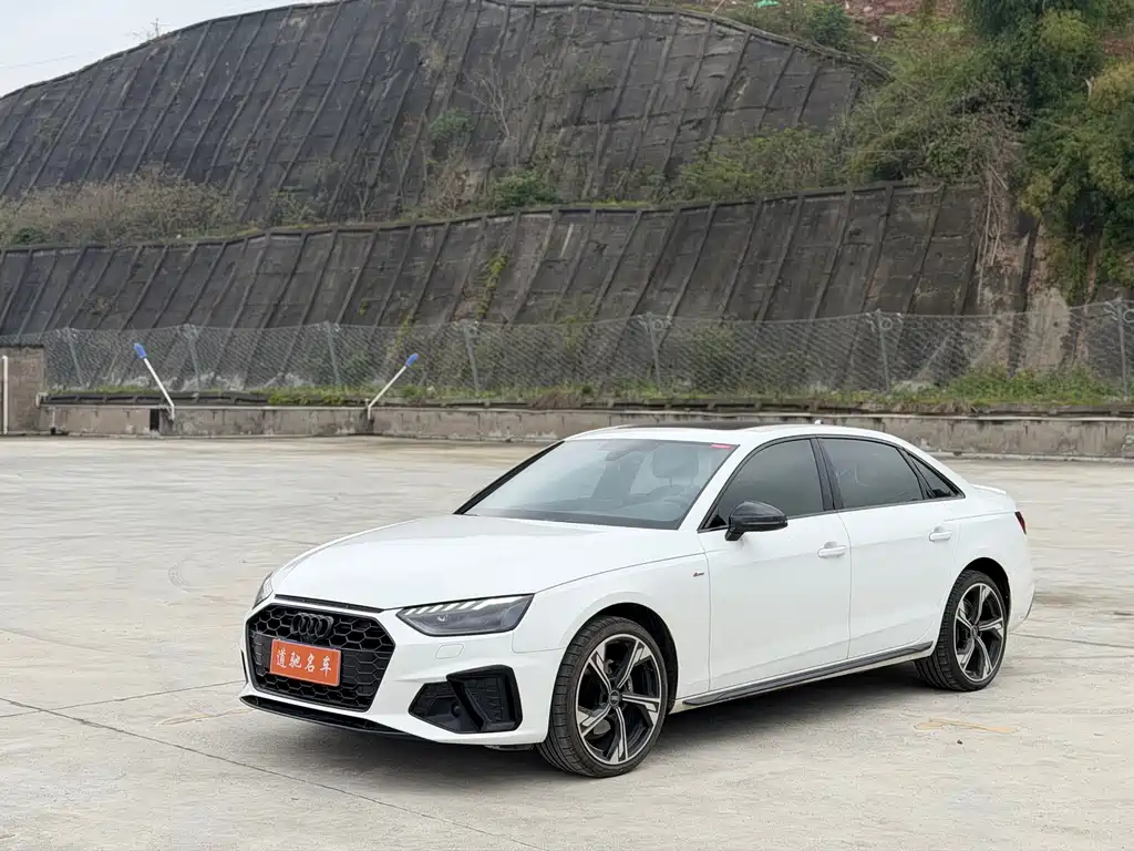 Audi A4 2024