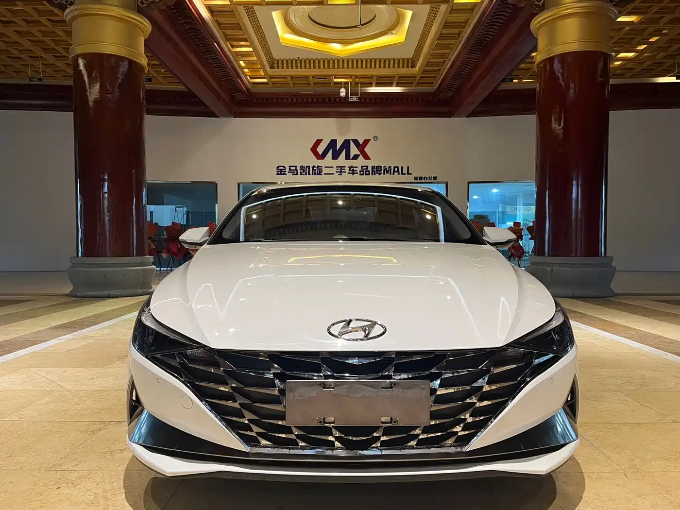 Hyundai Elantra 2023