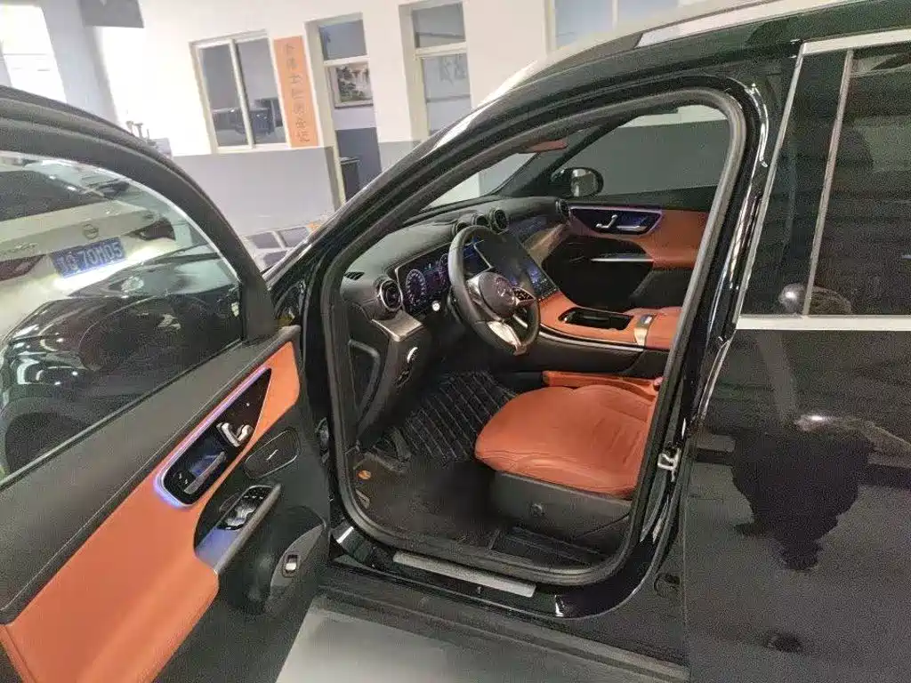 Mercedes-Benz GLC 2024