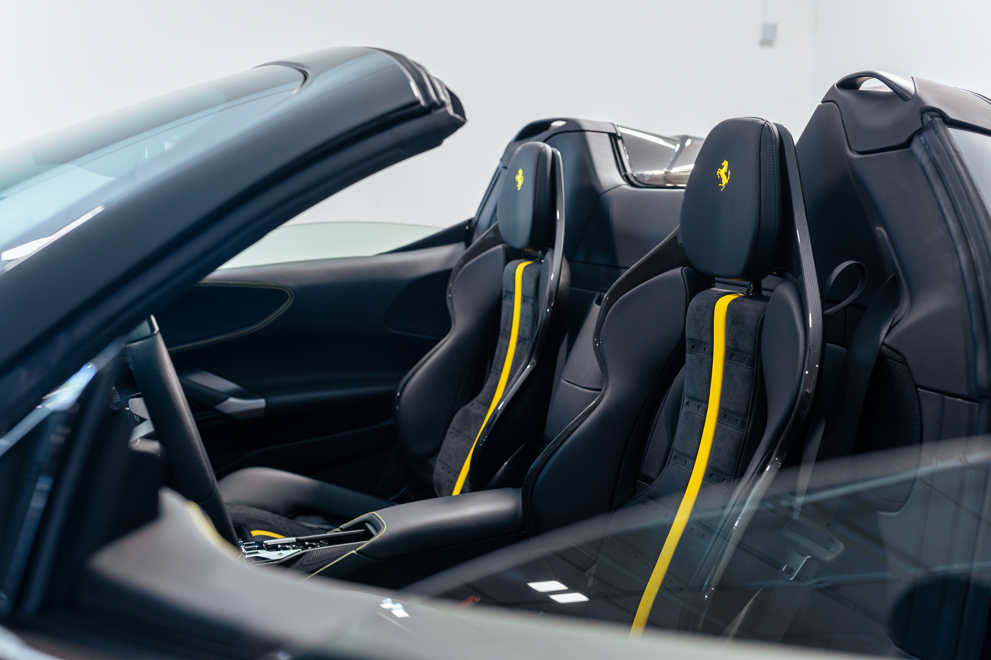 Ferrari SF90 2024