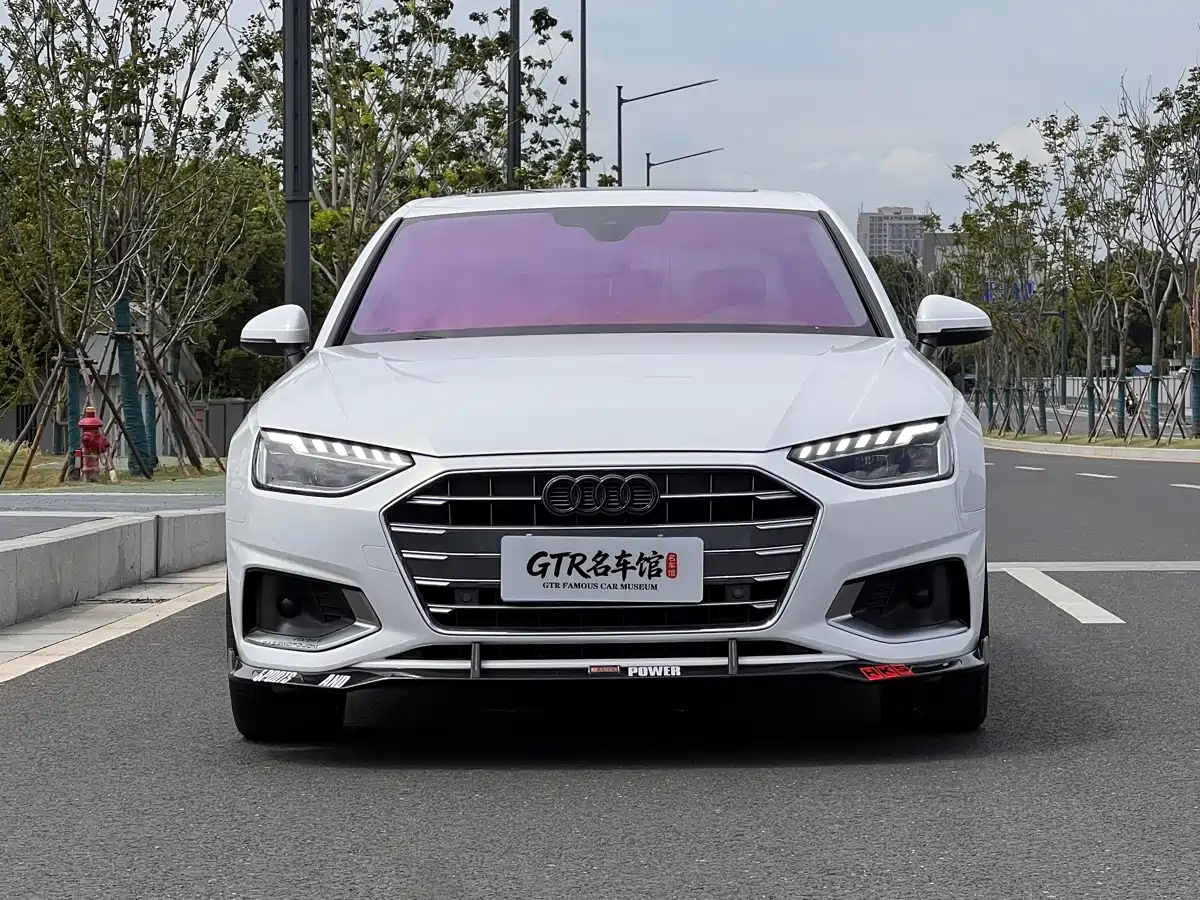 Audi A4 2021