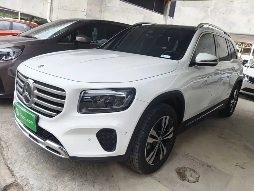 Mercedes-Benz GLB 2024