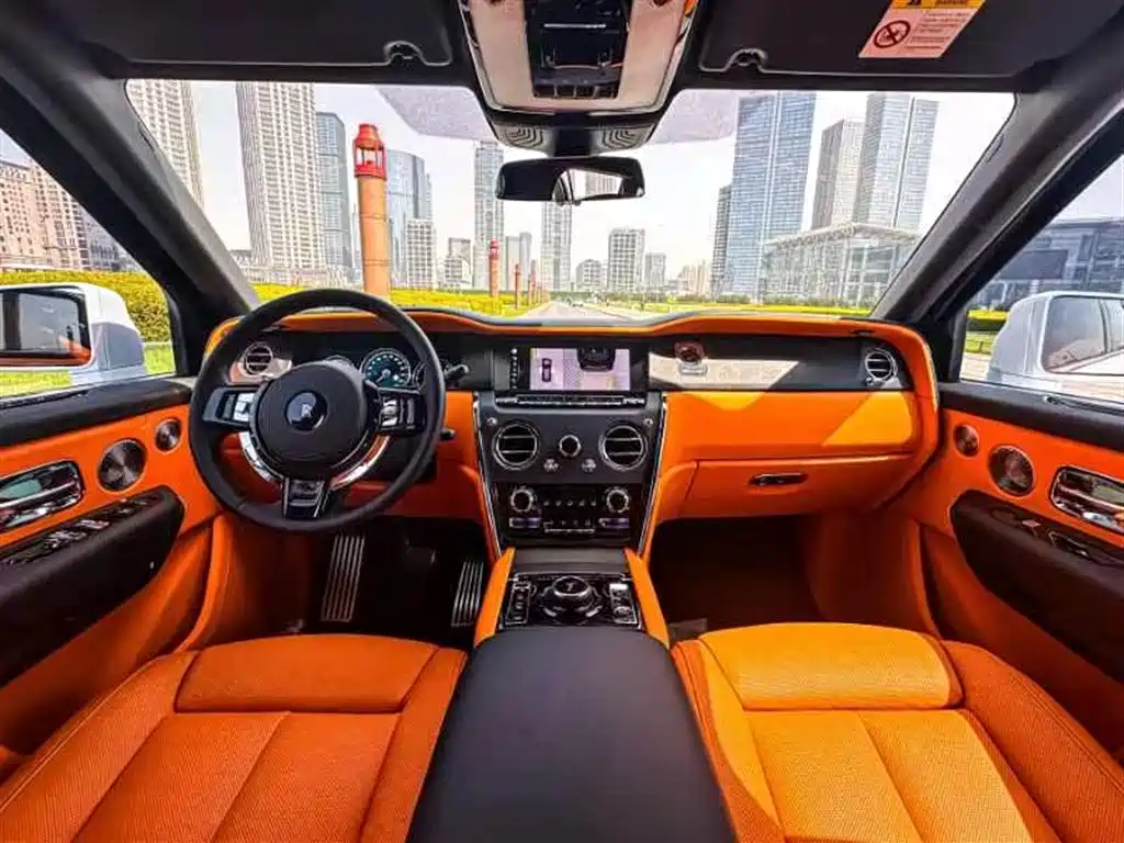 Rolls-Royce Cullinan 2023