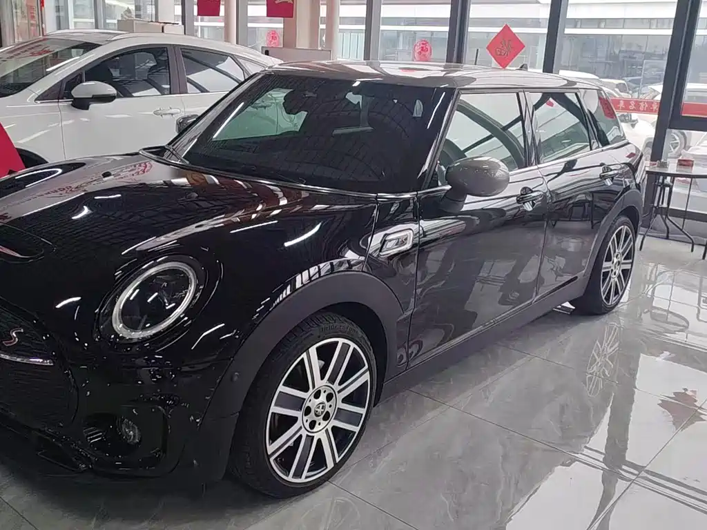 Mini Clubman 2022