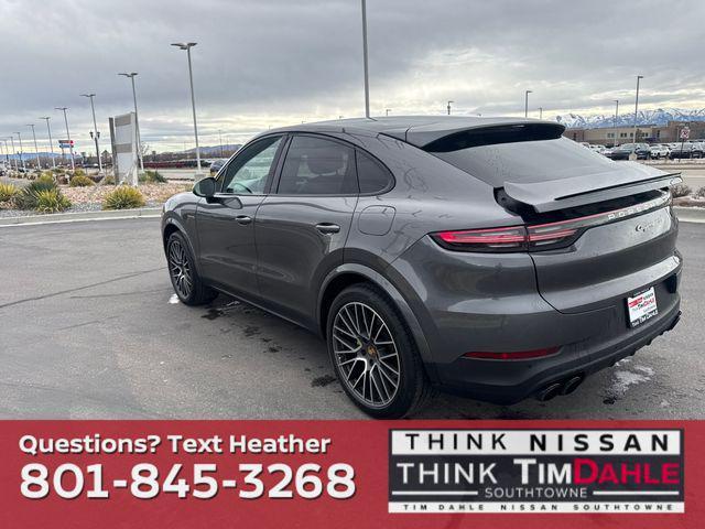Porsche Cayenne 2021